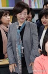 [포토] 간담회 참석하는 진선미 장관