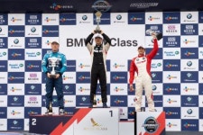 BMW M 클래스 개막전 성황리…13명 선수 참가 열띤 레이스