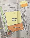 아이들 운동장 막아 주차장 만드는 초등학교