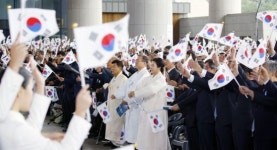 한국당 광복 기적의 대한민국, 위기의 대한민국으로 전락 