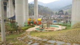 도로공사, 고속道 다리 밑에 주민행복쉼터 설치
