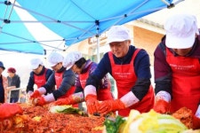 무보, 자매결연 마을과 사랑의 김장 행사 실시