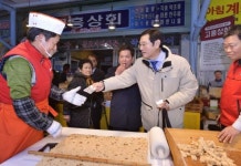 이용섭 시장, 무등시장 찾아 종합대책 점검