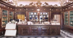 수도사가 만든 화장품 산타 마리아 노벨라, 400년 역사의 비결은