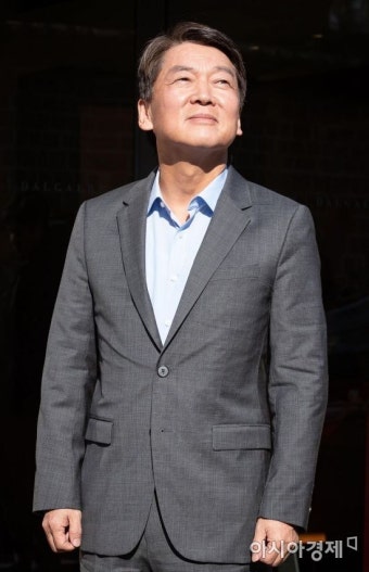 [포토]김경율 만나러 가는 안철수