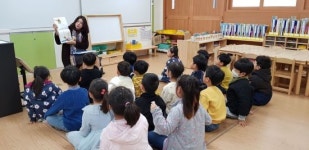 나주공공도서관 ‘북스타트’ 책 꾸러미 배부 대상 확대