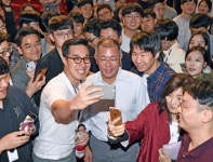 코로나 이후 대비하는 이재용·정의선 위기 넘고 강해지는 계기 삼자