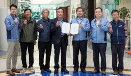 한울원자력본부, 원전 인근 마을 경로당에 자동심장충격기 지원