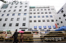 [포토] 물리치료사 확진에 패쇄된 영등포병원