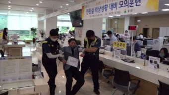 폭력 민원인에 대한 ‘공무원의 반격’ 시작됐다