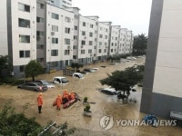 대전 폭우로 침수된 정림동 아파트·골프장서 2명 사망(2보)