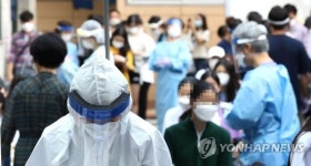 강남 진선여중 교사 확진…학생·교직원 357명 진단검사