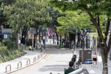 [포토]한산한 홍대 걷고싶은거리