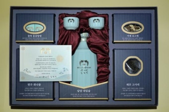 文대통령, '담양 대잎술' 등 지역 특산물 1만5천명에 추석선물