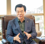 용산구청 직원 모바일 외국어 교육 호응