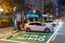 양천구, 전국 최초 가로등 활용 충전시스템 구축