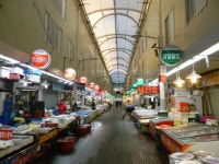 [르포]줄줄이 폐업 … 다음은 내 차례인가 살얼음판 걷는 상인들