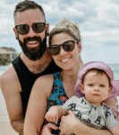 아들에게 성별 말해주지 않았다 호주 부부의 창의적 교육