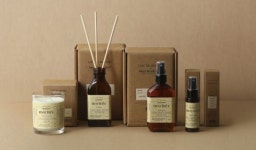 AK플라자, 카페 드 마티네 향기로 마케팅…굿즈 판매