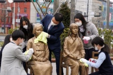 [포토]이승로 성북구청장·계성고 학생들 램지어 교수 규탄 피케팅