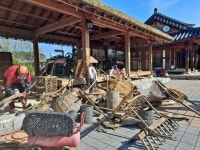 곡성군, 기차마을에서 짚풀공예와 대장간 농경 체험