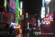 유흥업소 좀 안 가면 안됩니까 대구 코로나 확산… 시민들 분통