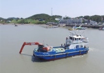 한국어촌어항공단 서남해지사, 신안 송도항 정화캠페인 진행