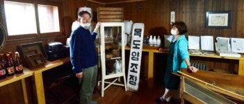 [조용준의 여행만리]100년 세월에 익은 삶의 향기, 한잔 하시게!