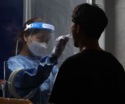 코로나19 신규 확진자 1536명… 4차 대유행 속 사흘 연속 1500명 넘어