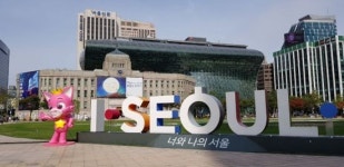 서울톡 민원접수 46종→54종으로 확대, 주차위반·불법간판 신고 등 추가…AI로 민원도 배분