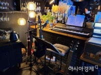 [인스타산책] 을지로쎄시봉 - 와인 한 잔, 노래 한 곡이 내 마음을 읽는 곳