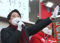 고민정 성 상납 의혹 사실? vs 이준석 어떤 유튜브 보는지 알겠다