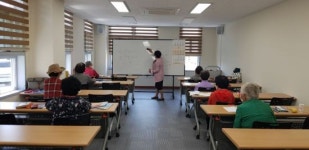 “배움에 나이 없소!” 합천군, 비문해·저학력 어르신 문해교실 확대