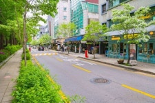 서초구 양재천길 클래식 즐기는 고품격 상권 변신