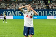 손흥민의 토트넘 vs 세비야 FC, 수원 맞대결 승자는?