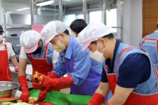 광양제철소, ‘어르신들과의 행복 동행’ 도시락 배달 사업 전개