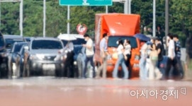 [포토]아지랑이 피어 오르는 여의대로