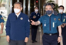 밀고 의혹 김순호 경찰국장… 이상민 다양한 얘기 듣고 있어