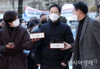 '고발 사주' 의혹 손준성 다음달 24일 첫 재판… 최강욱·황희석 증인 채택
