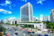 BNK경남은행 “전국 CU편의점 ATM에서 편리하게 이용하세요”