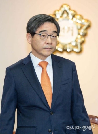 변협, 권순일 前대법관에 '변호사 등록 자진 철회' 재차 요구