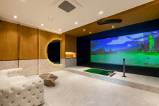 누가 골프인기 식었답니까? 스크린골프 여전히 활활