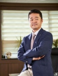 디아이씨, 성장 이끈 김정렬 사장 부회장 승진