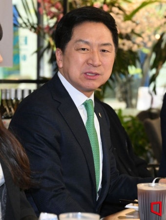 국민의당 김기현 대표, 정순택 대주교 예방…