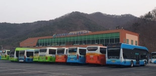 자정 넘긴 창원시내버스 노사 협상, 총파업까지 5시간