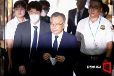 [포토]'대장동 50억 클럽' 의혹 핵심 피의자 박영수 전 특검 영장심사