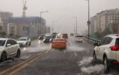 서울 동북권에 호우주의보…서울 전역 폭염경보 유지