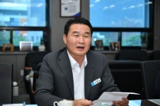 박종우 거제시장 배우자, 벌금 250만원 확정