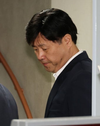 '김용 알리바이 위증' 증인 이모씨 구속영장 기각 