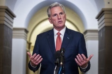 美 하원의장, 의회 휴회 전환…예산안 처리 지연에 셧다운 공포